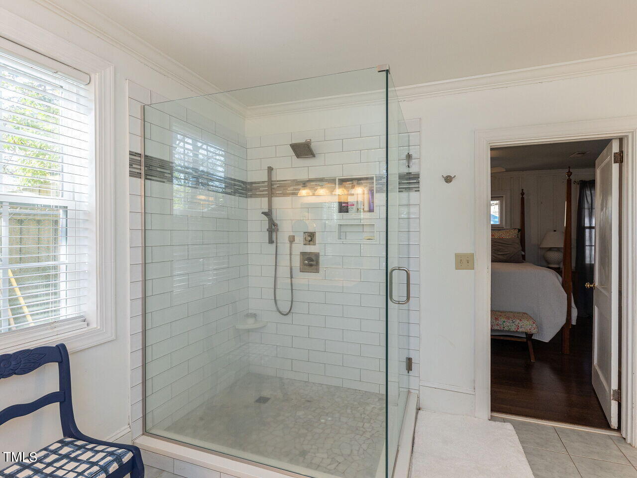 2729 Van Dyke Avenue Raleigh, NC 27607 - Photo 11 of 39 021-1280x960-master-bathroom