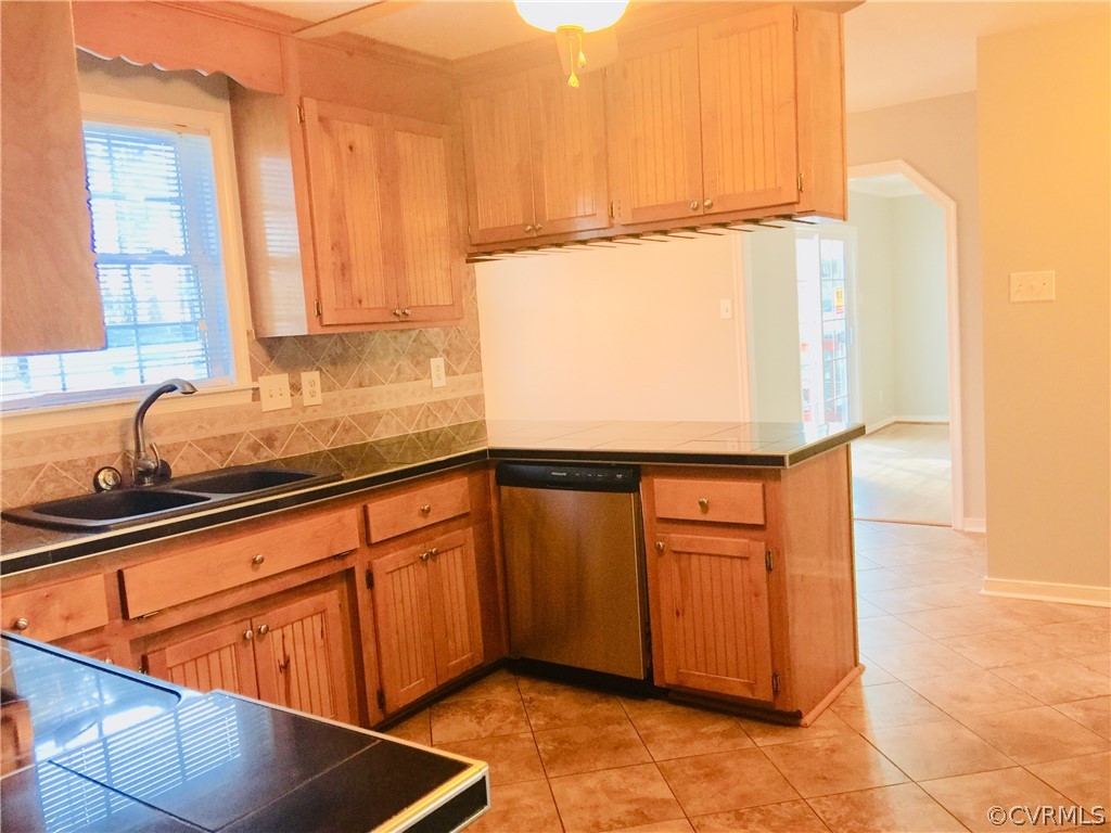 7483 Trailing Rock Road Prince George, VA 23875 - Photo 20 of 39
