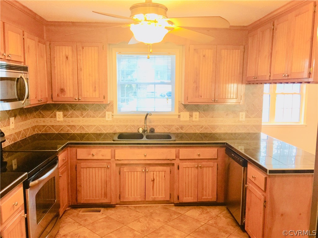 7483 Trailing Rock Road Prince George, VA 23875 - Photo 21 of 39