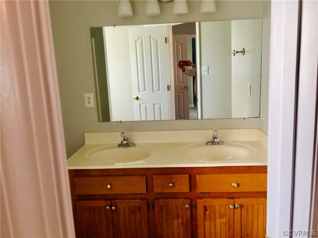 7483 Trailing Rock Road Prince George, VA 23875 - Photo 33 of 39