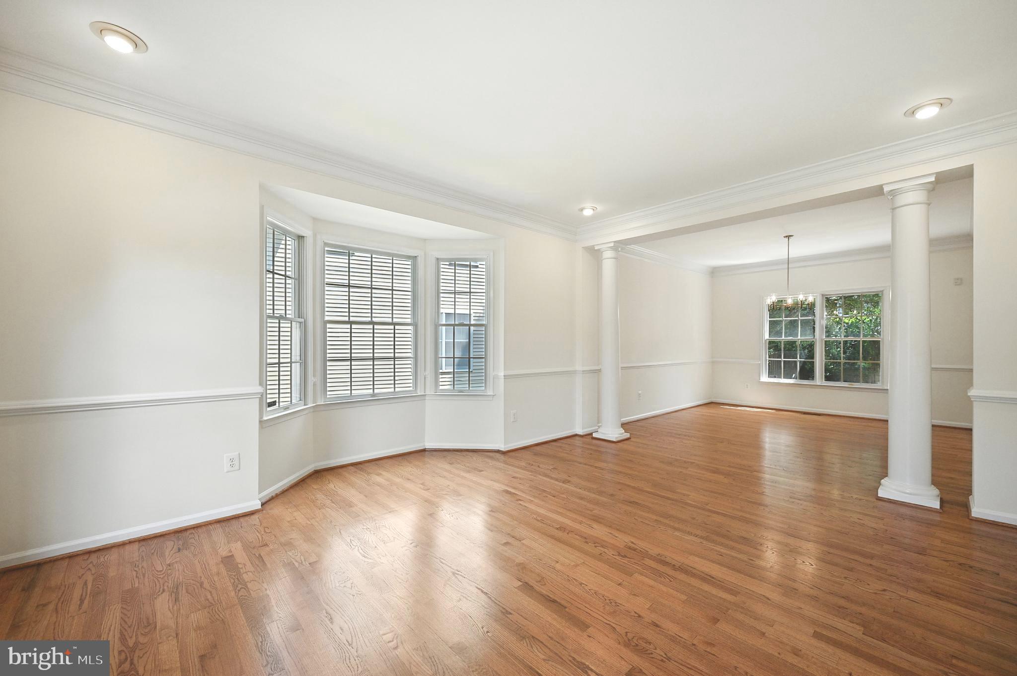 10861 Hunter Gate Way Reston, VA 20194 - Photo 5 of 79 LR/DR. Hardwood flooring whole main level