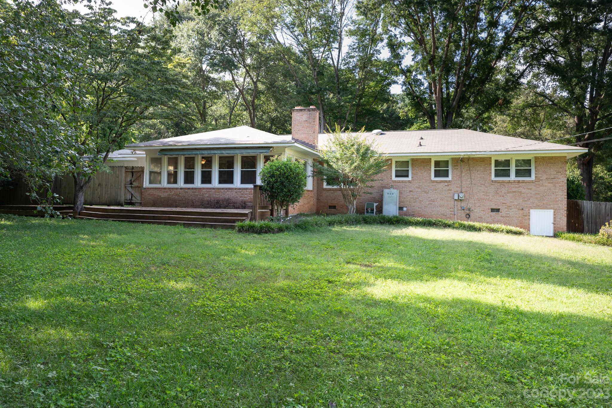 480 Plantation Road Rock Hill, SC 29732 - Photo 18 of 31 a front view of a house with garden