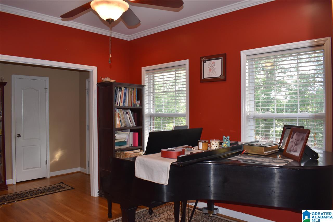 171 Mountain Lake Road Warrior, AL 35180 - Photo 14 of 47