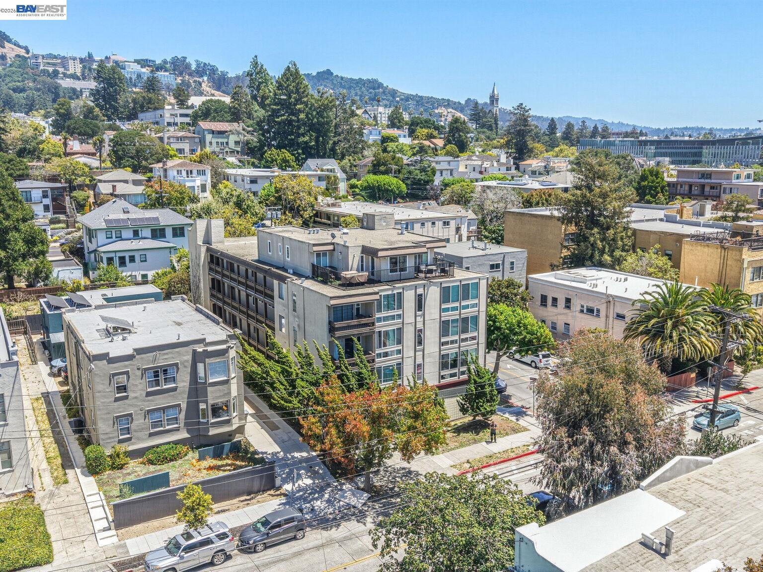 2201 Virginia Street, Unit 2 Berkeley, CA 94709 - Photo 2 of 63 Gallery Image 2