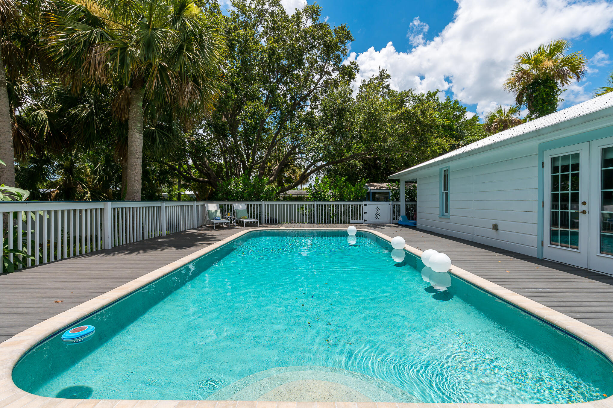 708 Southeast Riverside Drive Stuart, FL 34994 - Photo 12 of 40 39-print-photo-39