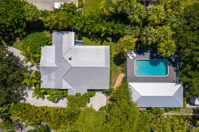 $14,000 | 708 Southeast Riverside Drive, Stuart, FL 34994