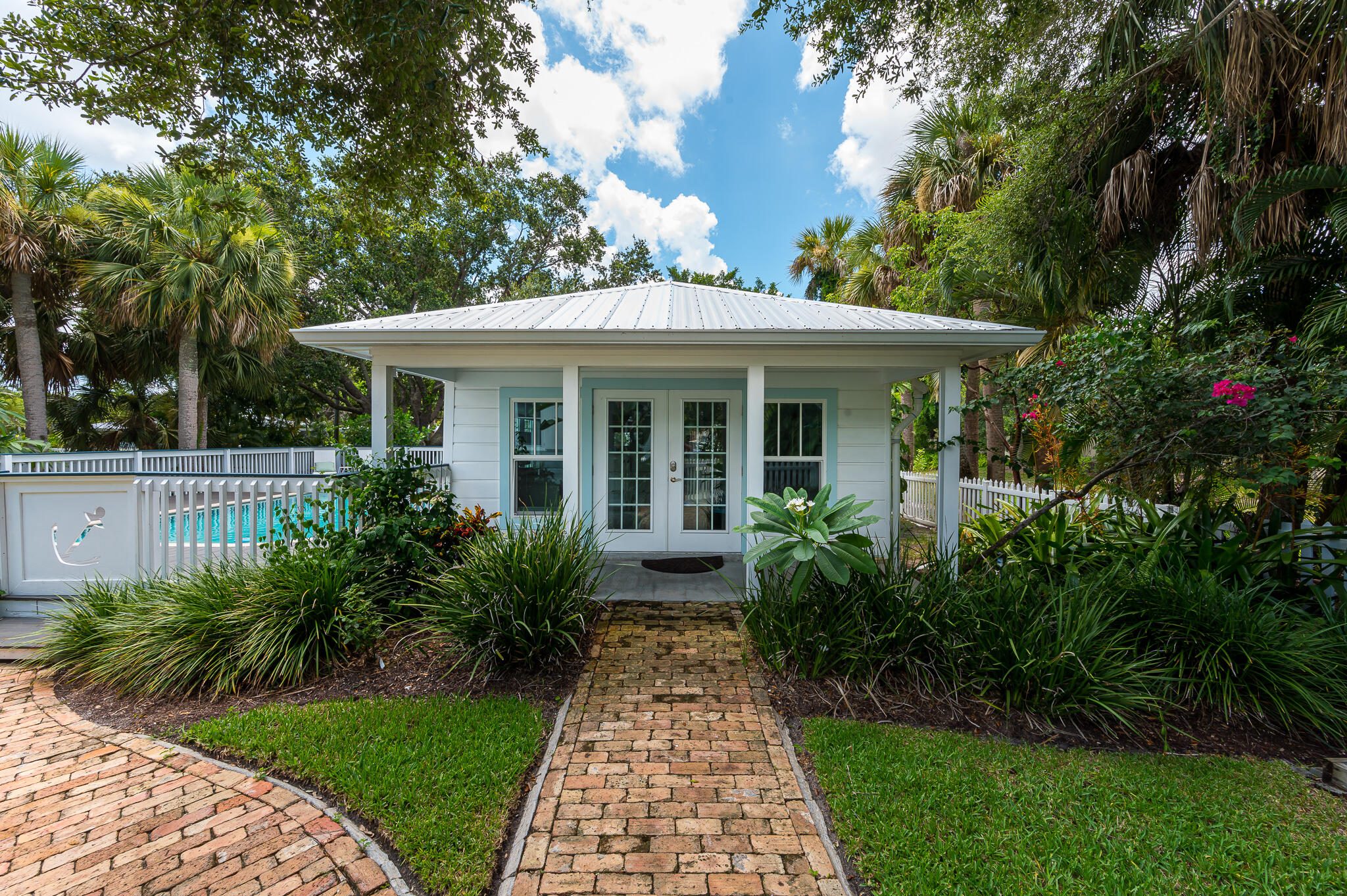 708 Southeast Riverside Drive Stuart, FL 34994 - Photo 27 of 40 33-print-photo-33