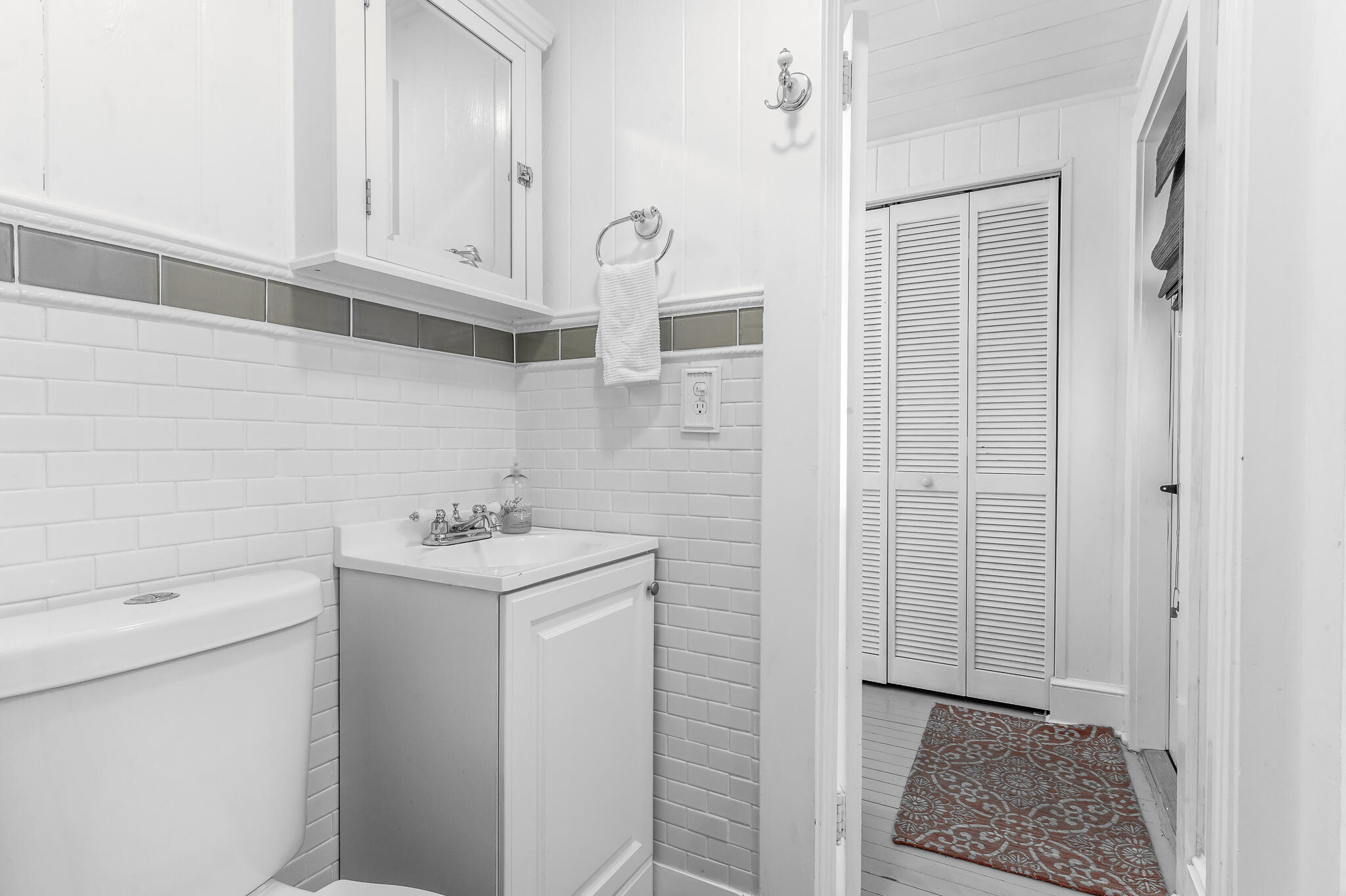 708 Southeast Riverside Drive Stuart, FL 34994 - Photo 33 of 40 24-print-photo-24