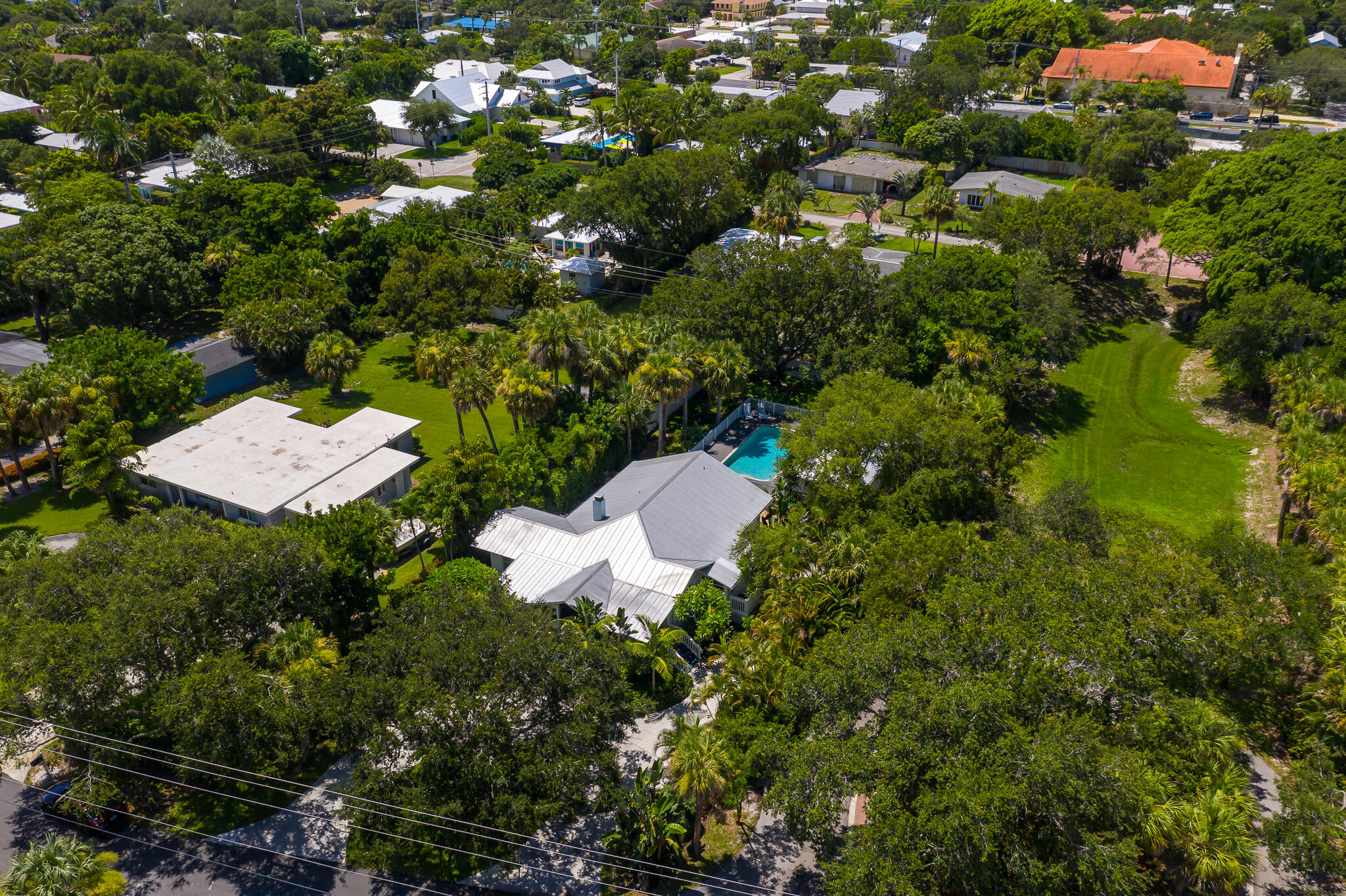 708 Southeast Riverside Drive Stuart, FL 34994 - Photo 37 of 40 40-print-photo-40