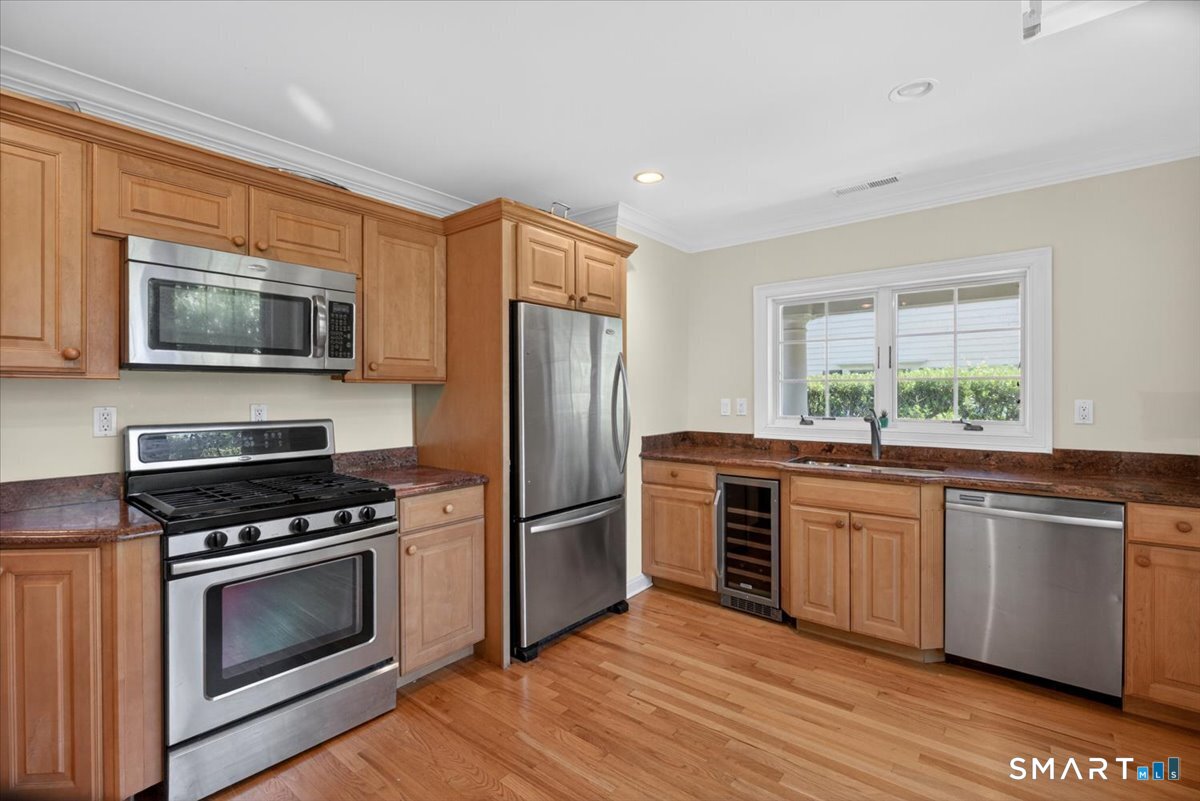 10 Mirror Pond Road, Unit 10 East Haddam, CT 06469 - Photo 12 of 32