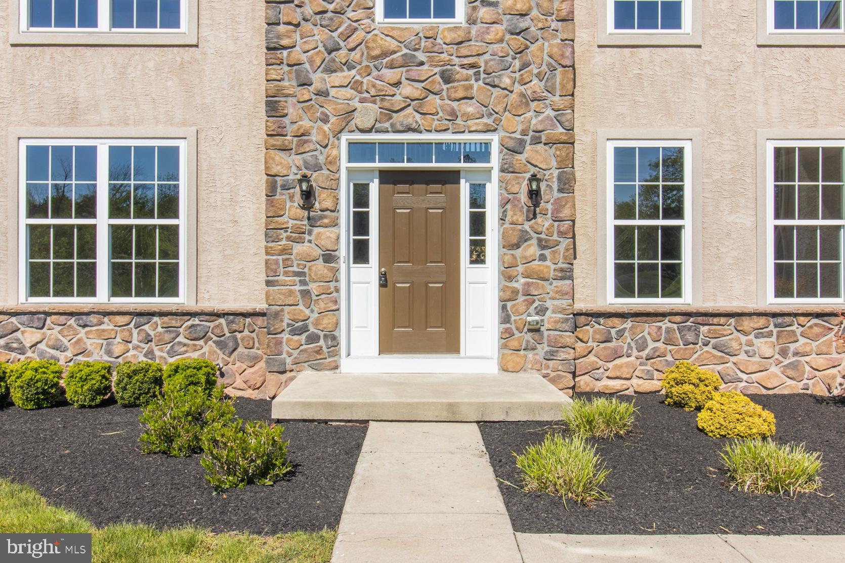 70 Alexandrea Circle Harleysville, PA 19438 - Photo 4 of 44