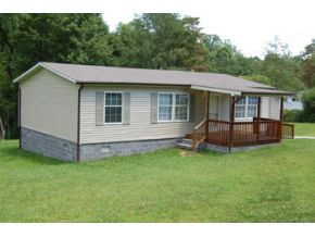7202 Hopkins Farm Road, Unit 1 Wise, VA 24293 - Photo 2 of 8 Opposite view