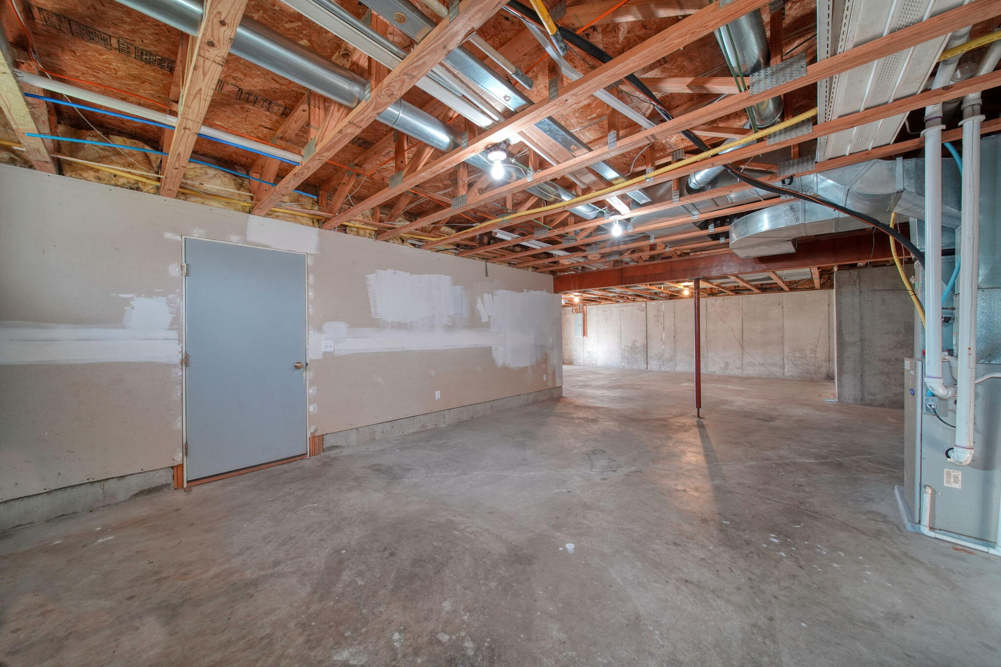896 Fields Road Dansville, MI 48819 - Photo 26 of 41 31-web-or-mls-DSC09013_HDR