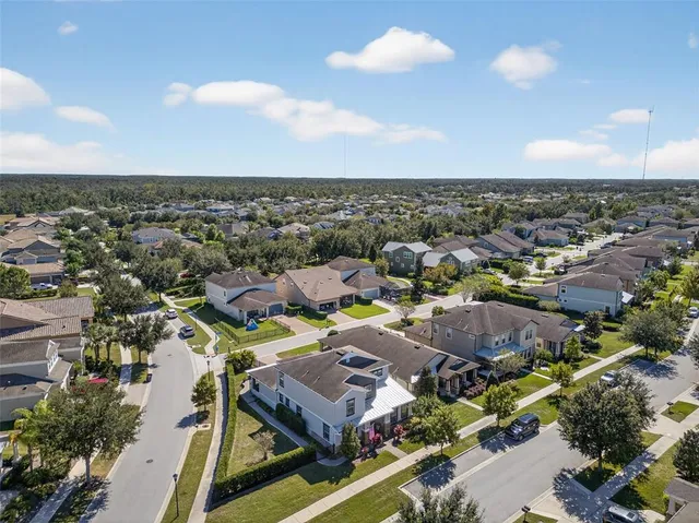 $650,000 | 5706 Esker Falls Lane, Lithia, FL 33547