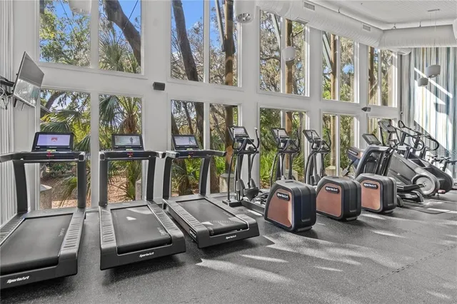 $650,000 | 5706 Esker Falls Lane, Lithia, FL 33547