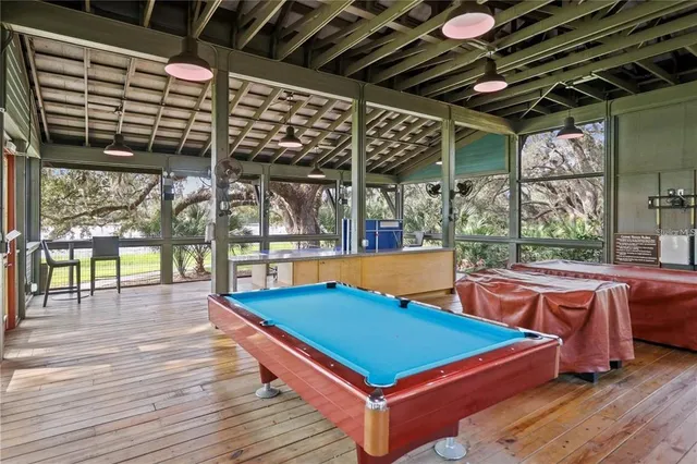 $650,000 | 5706 Esker Falls Lane, Lithia, FL 33547