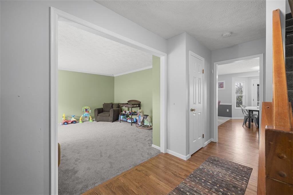 216 Briar Path Imperial, PA 15126 - Photo 5 of 39 a view of a livingroom with natural light