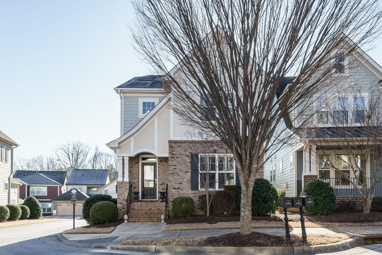 1344 Rodessa Run Raleigh, NC 27607 - Photo 2 of 38 Photo 2