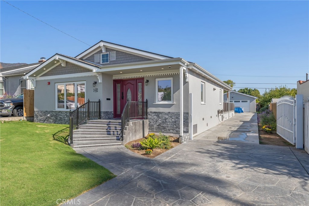 1362 Linden Avenue Glendale, CA 91201 - Photo 2 of 42