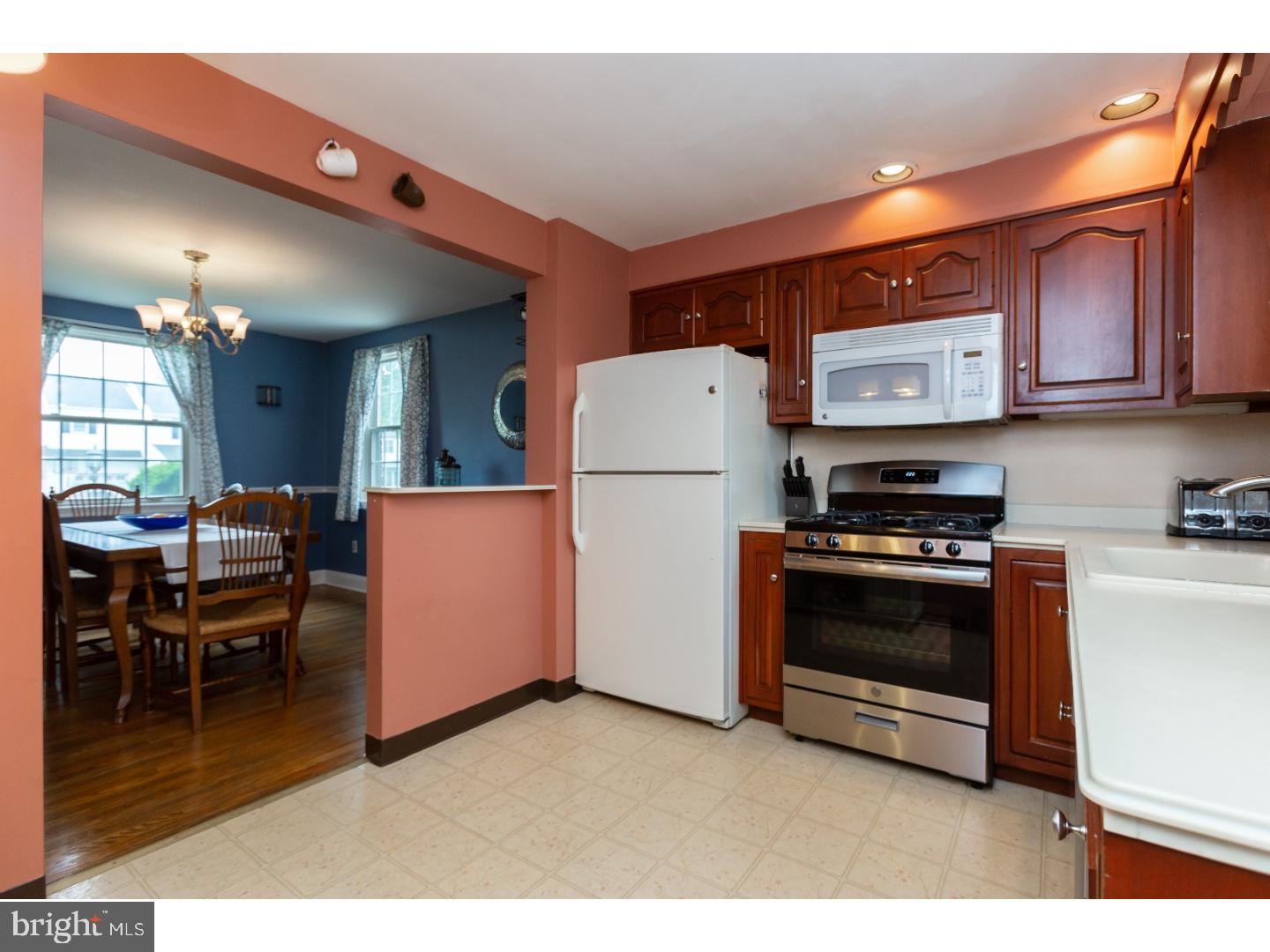 317 Fairview Road Springfield, PA 19064 - Photo 12 of 25