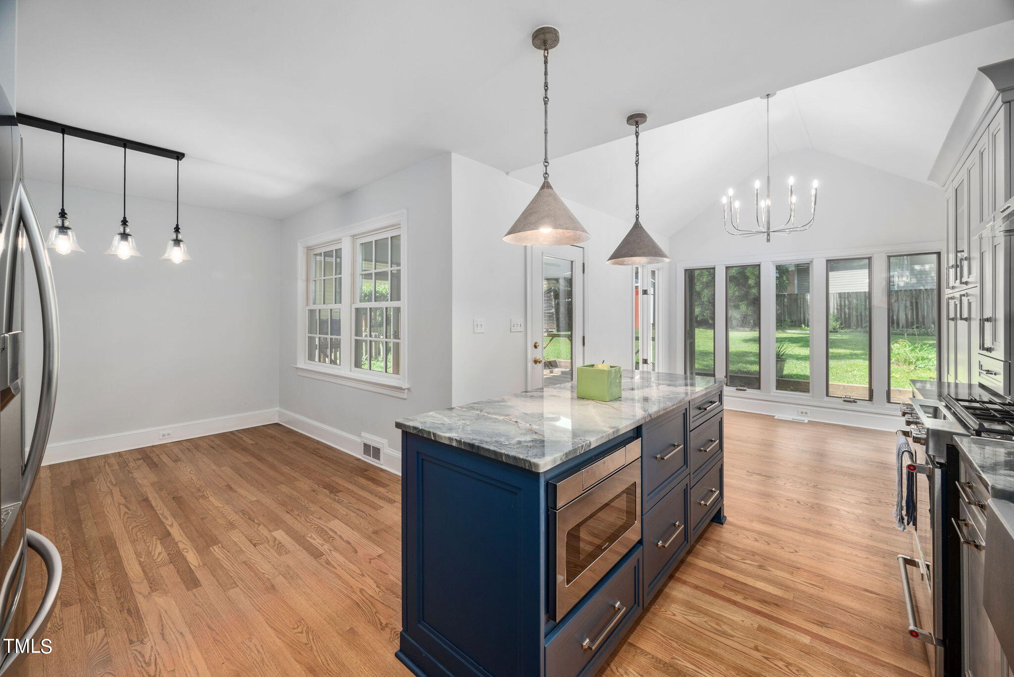 506 Harvey Street Raleigh, NC 27608 - Photo 20 of 39 40-web-or-mls-506-harvey-st (1)