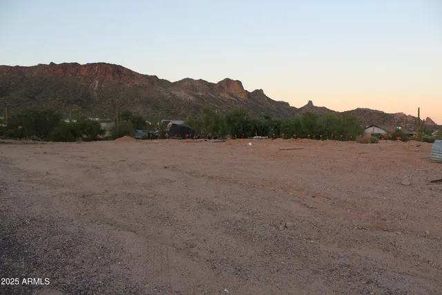 $350,000 | 4905 North Delaware Drive, Unit 10011032D, Apache Junction, AZ 85120