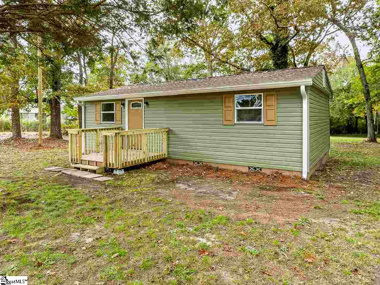 9061 Parris Bridge Road Chesnee, SC 29323 - Photo 1 of 17