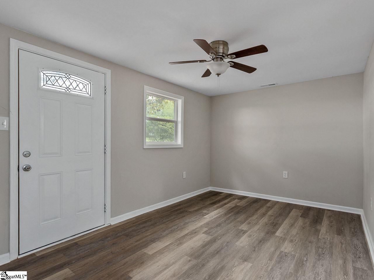 9061 Parris Bridge Road Chesnee, SC 29323 - Photo 4 of 17