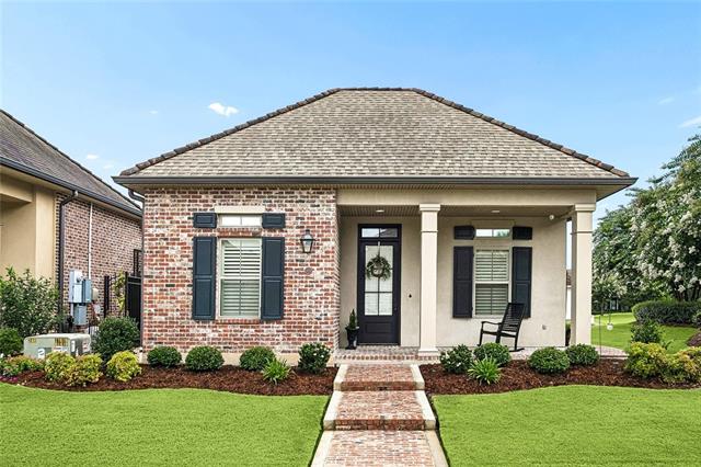 500 Rue Jardins Covington, LA 70433 - Photo 1 of 20