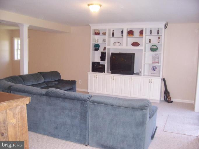 8128 Bailey Road Warrenton, VA 20186 - Photo 10 of 22 Recreation Room