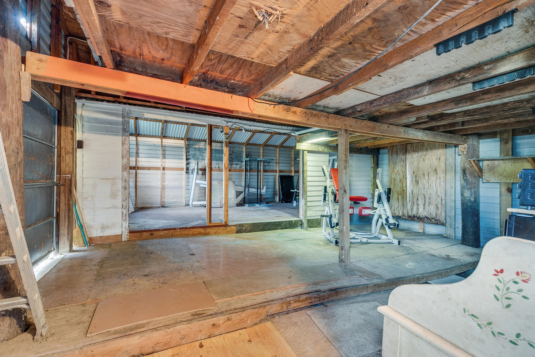 2037 Dave Buck Road Johnson City, TN 37601 - Photo 46 of 49 046