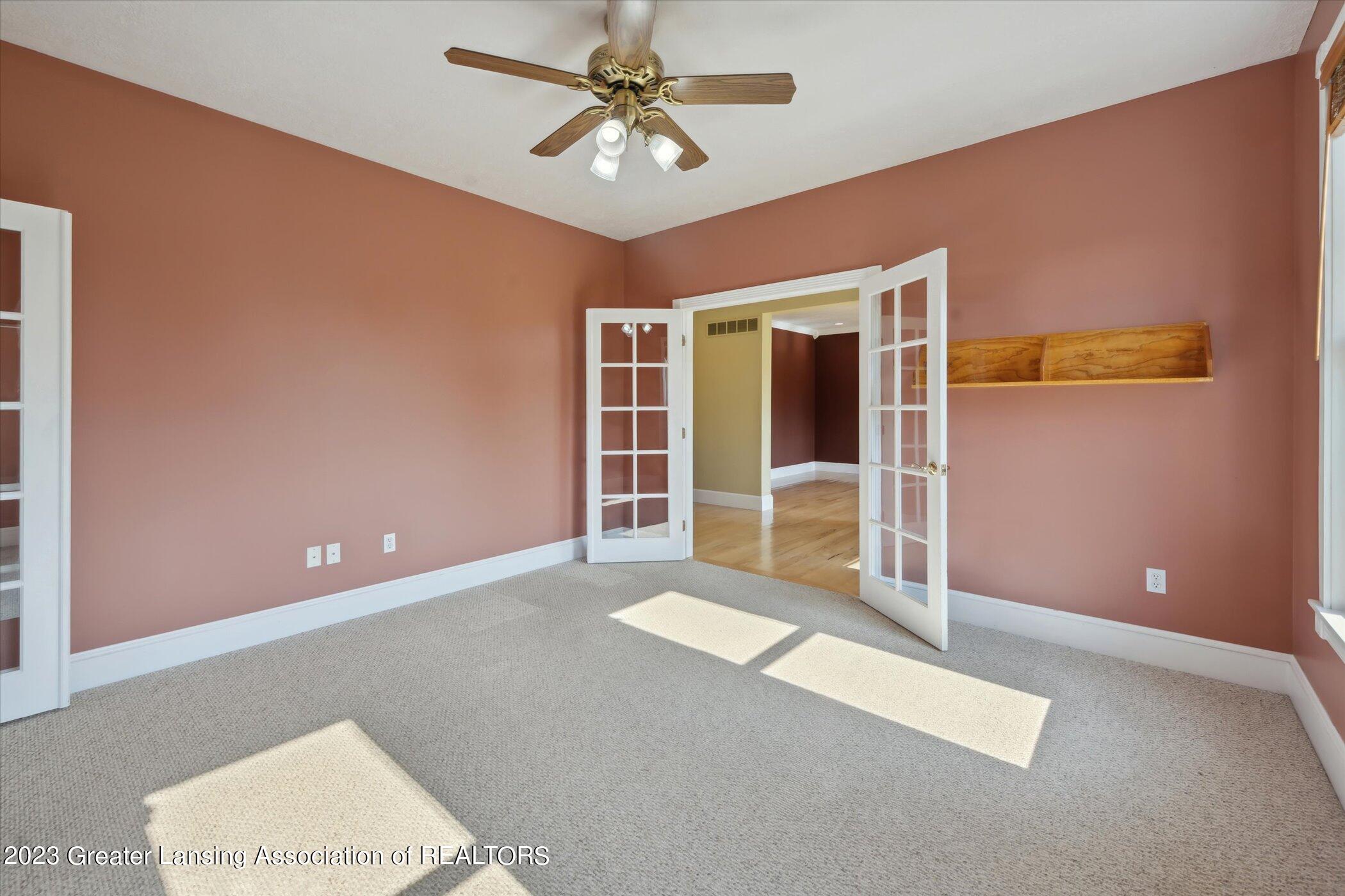 5621 Highway 52 Perry, MI 48872 - Photo 9 of 22 08-01-5621-M-52-Perry-MI-48872-8