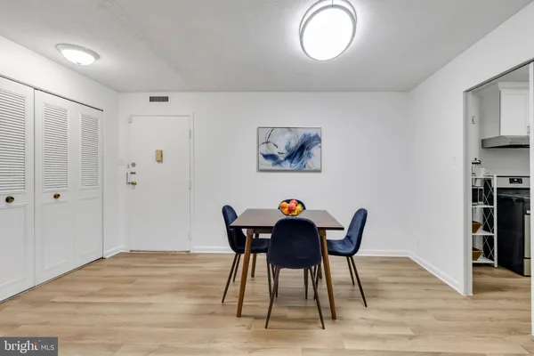 $279,900 | 2030 North Adams Street, Unit 303, Arlington, VA 22201