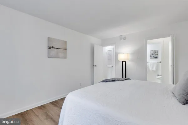 $279,900 | 2030 North Adams Street, Unit 303, Arlington, VA 22201