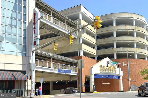 $279,900 | 2030 North Adams Street, Unit 303, Arlington, VA 22201