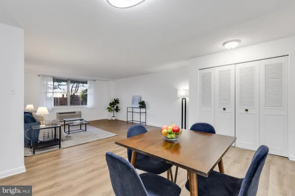 $279,900 | 2030 North Adams Street, Unit 303, Arlington, VA 22201