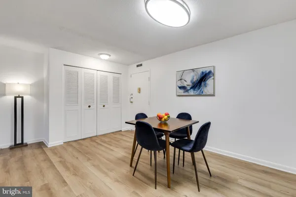 $279,900 | 2030 North Adams Street, Unit 303, Arlington, VA 22201