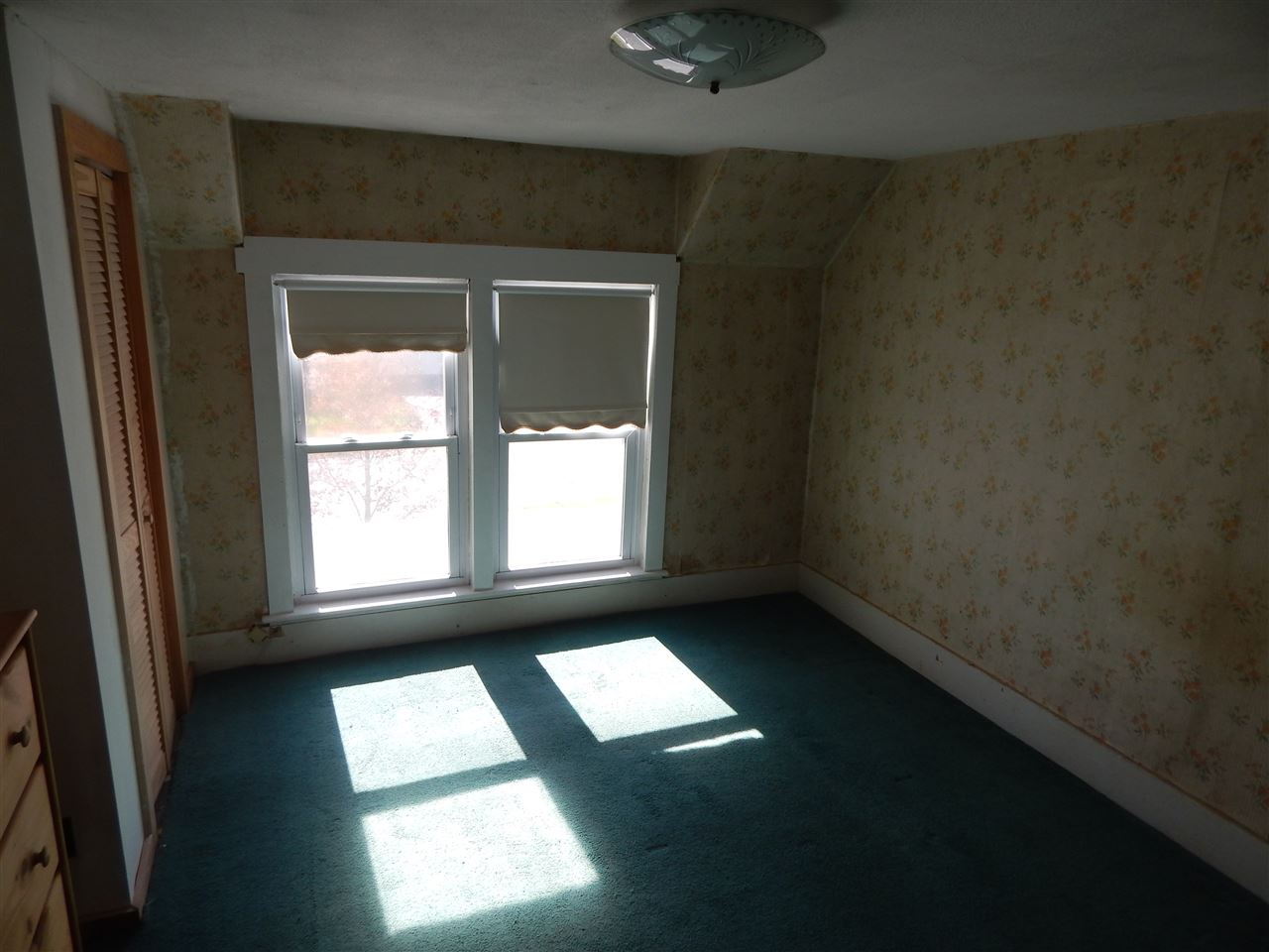99 Southridge Street Springfield, VT 05156 - Photo 14 of 23 Gallery Image 14