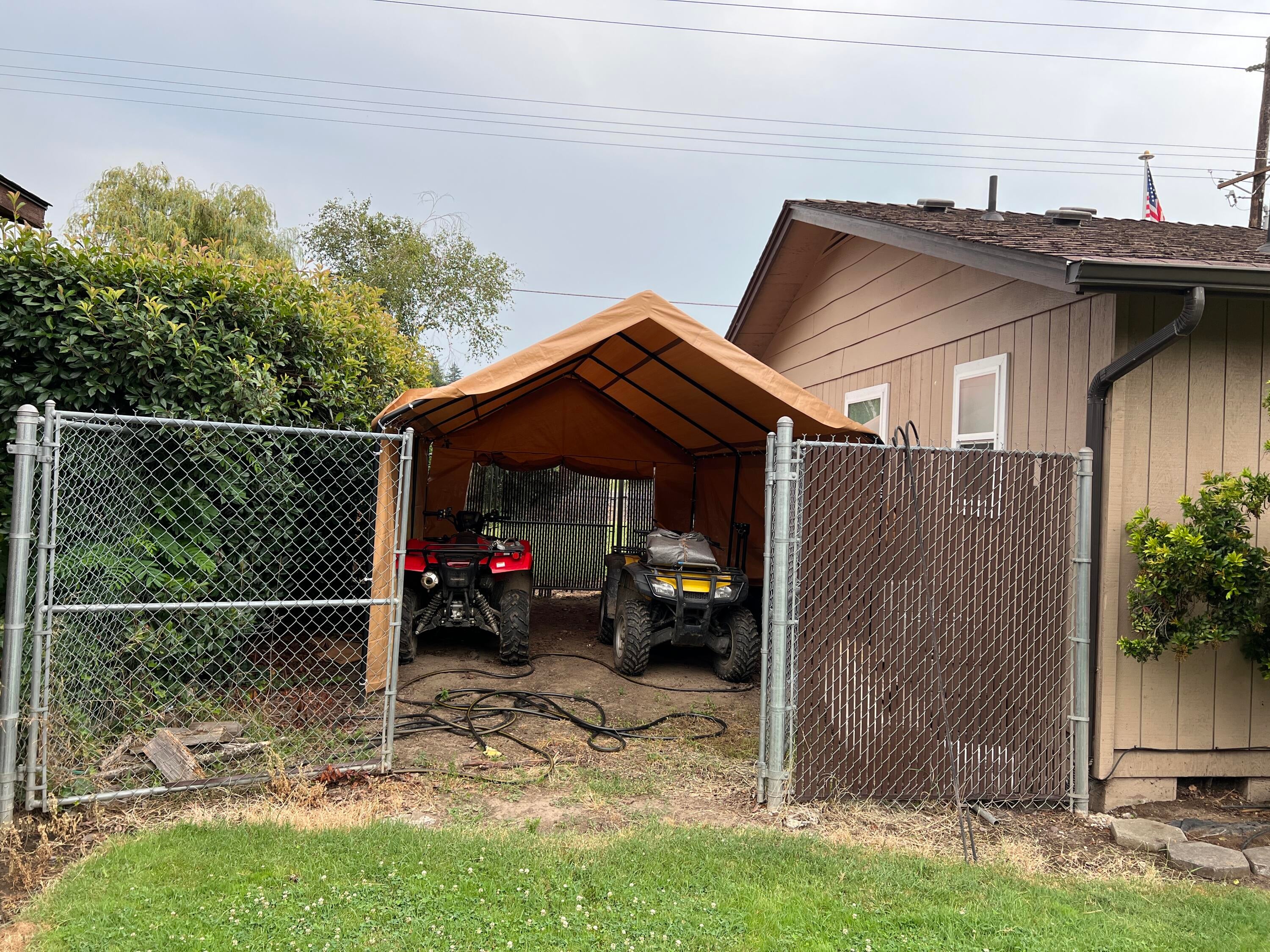 2185 Spring Street Medford, OR 97504 - Photo 24 of 32 RV Parking/Storage