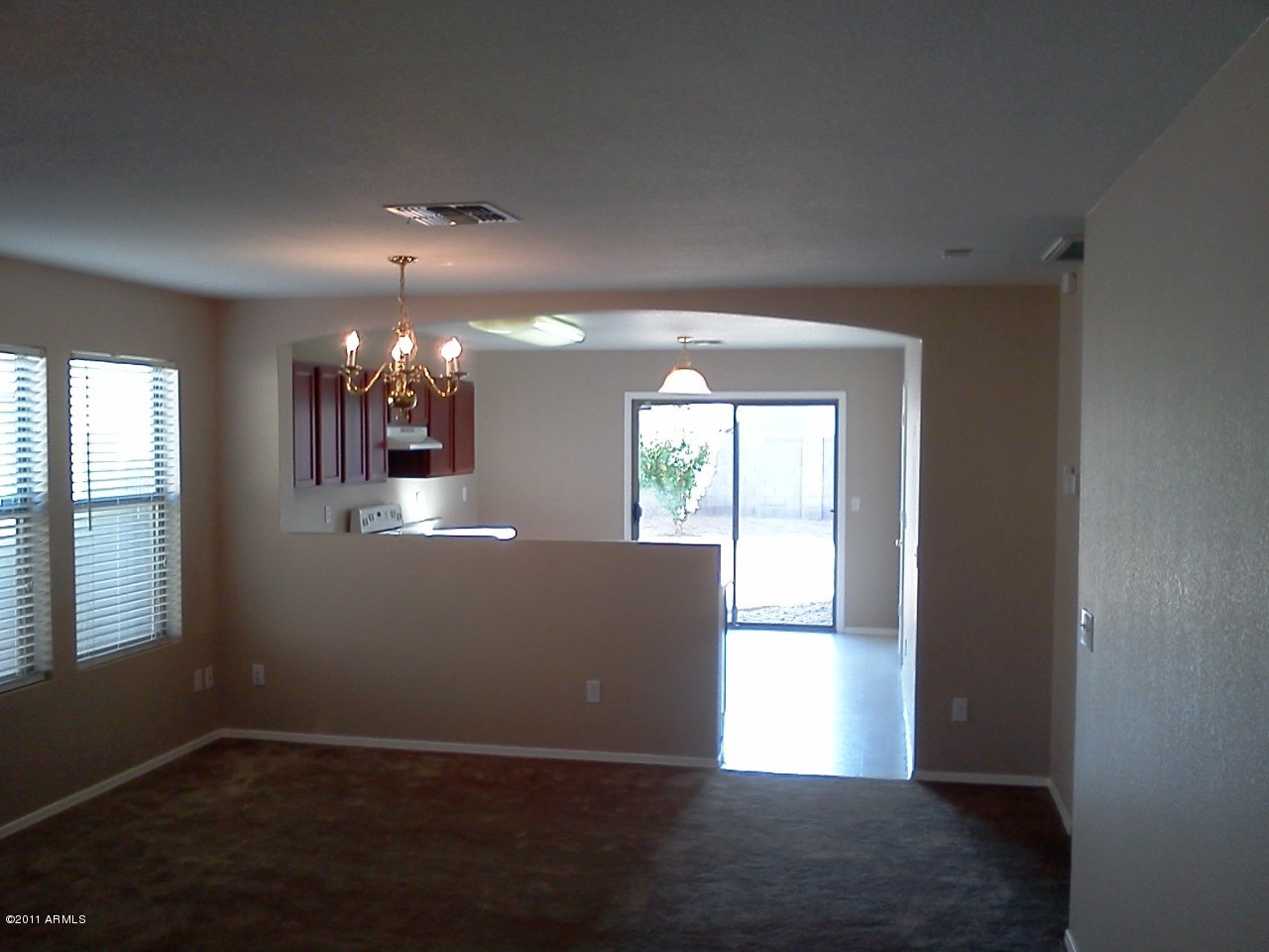 2413 West Romley Road Phoenix, AZ 85041 - Photo 3 of 16 Dining Room