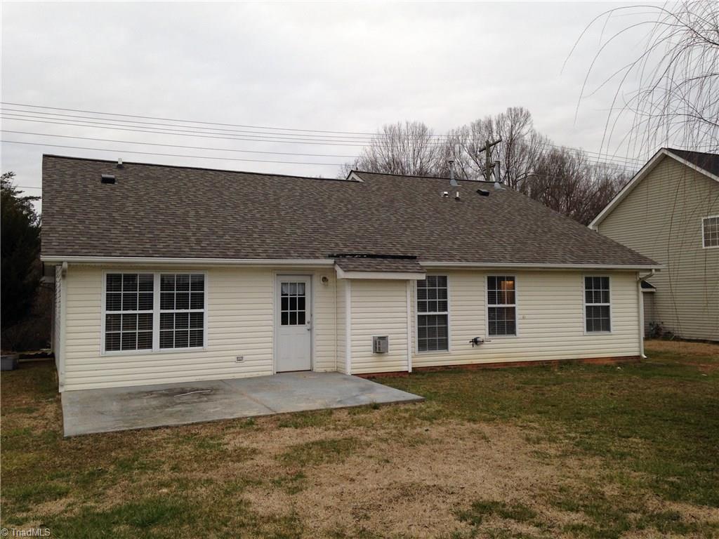 5504 Jason Road Greensboro, NC 27405 - Photo 9 of 10 Gallery Image 9