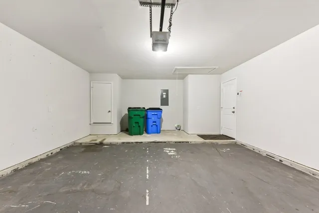 a view of empty room with window