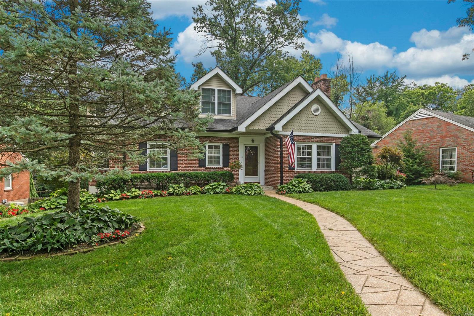 10 Hillard Road St. Louis, MO 63122 - Photo 1 of 53 Gallery Image 1