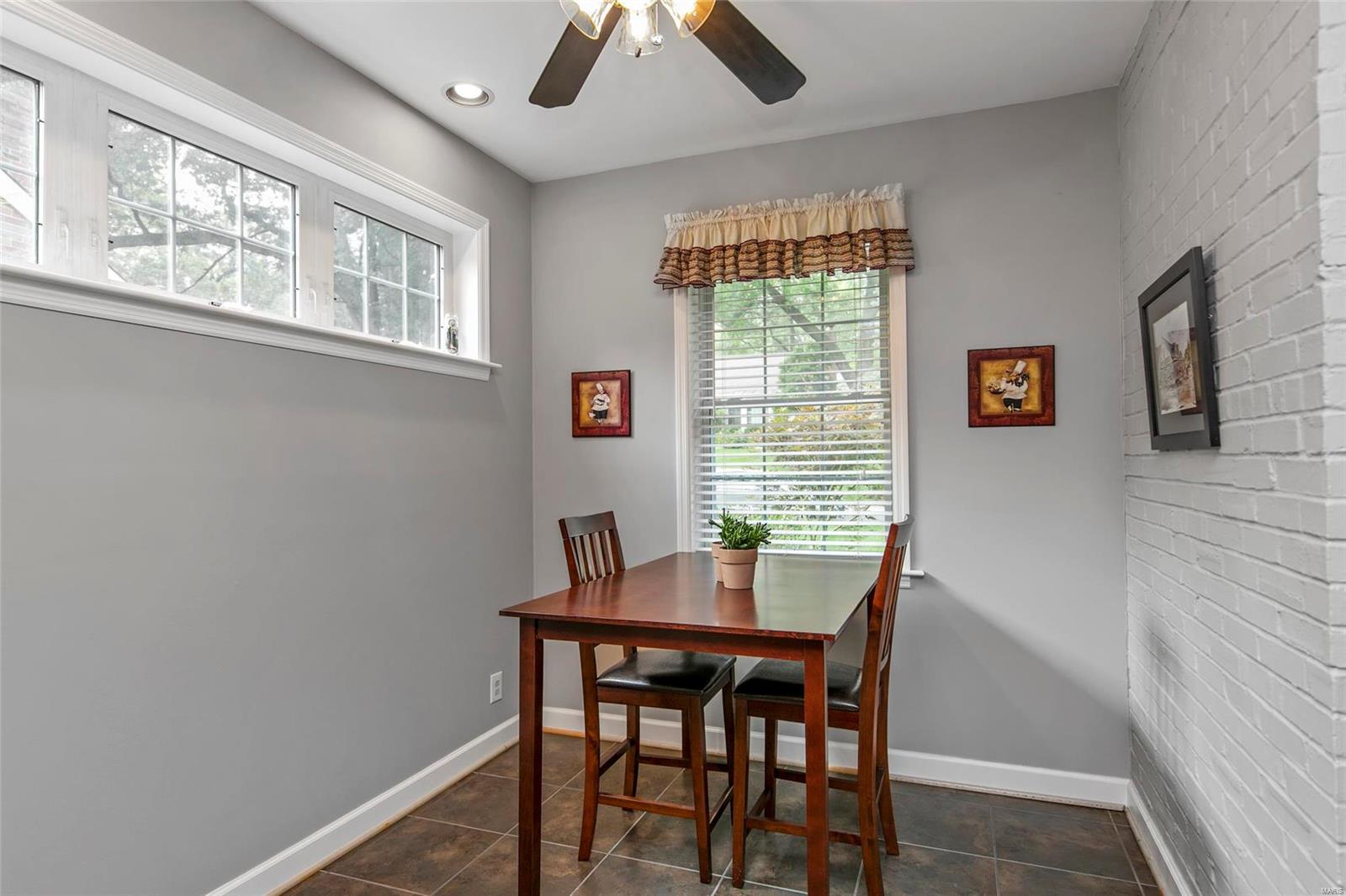 10 Hillard Road St. Louis, MO 63122 - Photo 10 of 53 Gallery Image 10