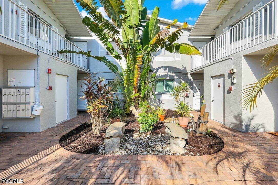 8148 Country Road, Unit 101 Fort Myers, FL 33919 - Photo 3 of 21 Gallery Image 3