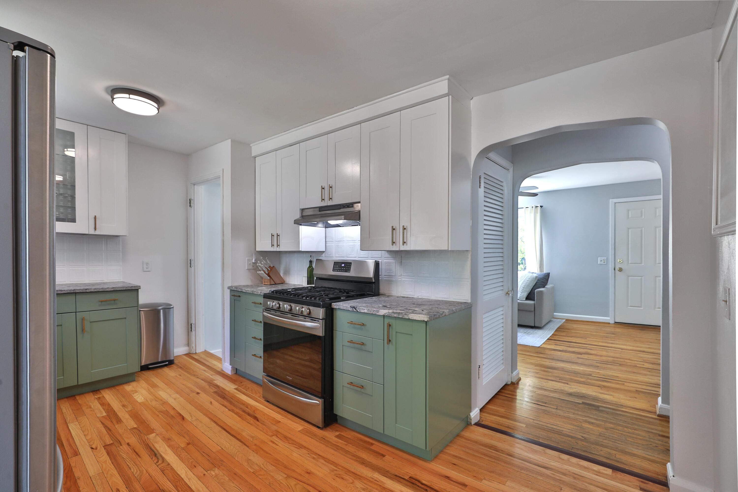 374 Wetmore Road Columbus, OH 43214 - Photo 8 of 45 374-Wetmore-08