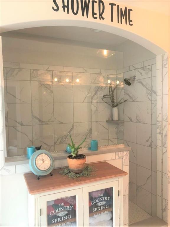 13099 Pennington Road Fishers, IN 46037 - Photo 21 of 34 Gallery Image 21