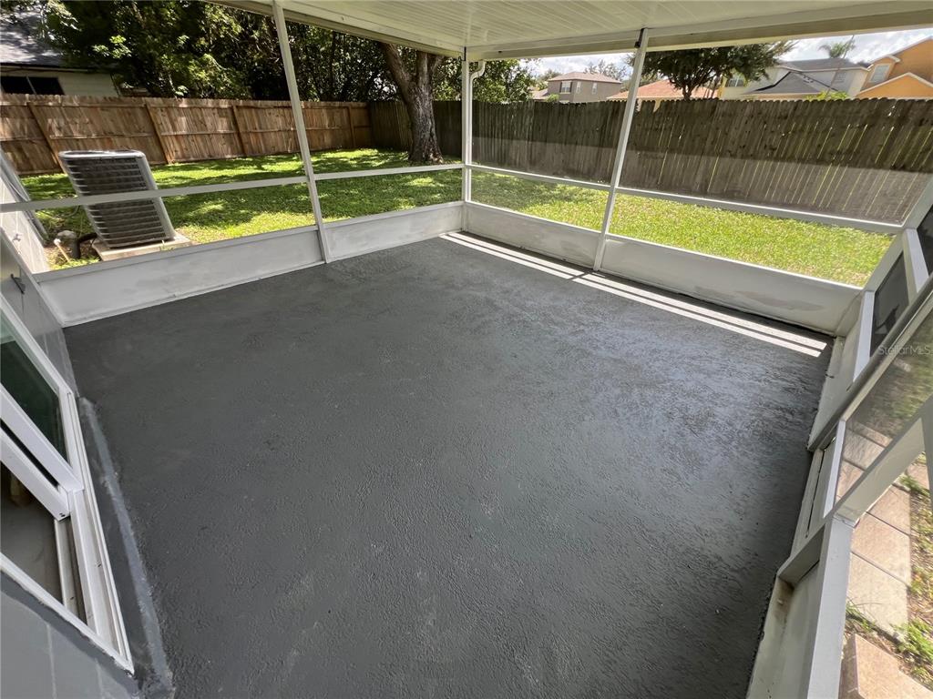 4674 Lighthouse Circle Orlando, FL 32808 - Photo 16 of 19