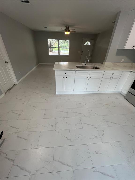 4674 Lighthouse Circle Orlando, FL 32808 - Photo 7 of 19