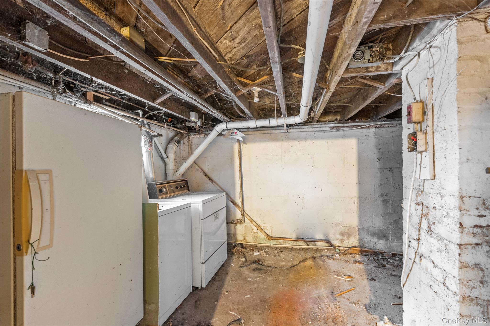 21 Stephens Lane Tappan, NY 10983 - Photo 24 of 30 a view of water heater room